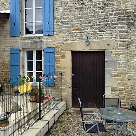 Le Petit Bijou Couette-café